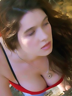Overwhelming amazing gorgeous teen shows off her hot mouthwatering huge mammarie